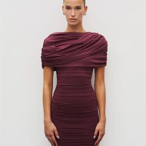 Heiress Beverly Hills THE DRAPED SHOULDER MINI DRESS
